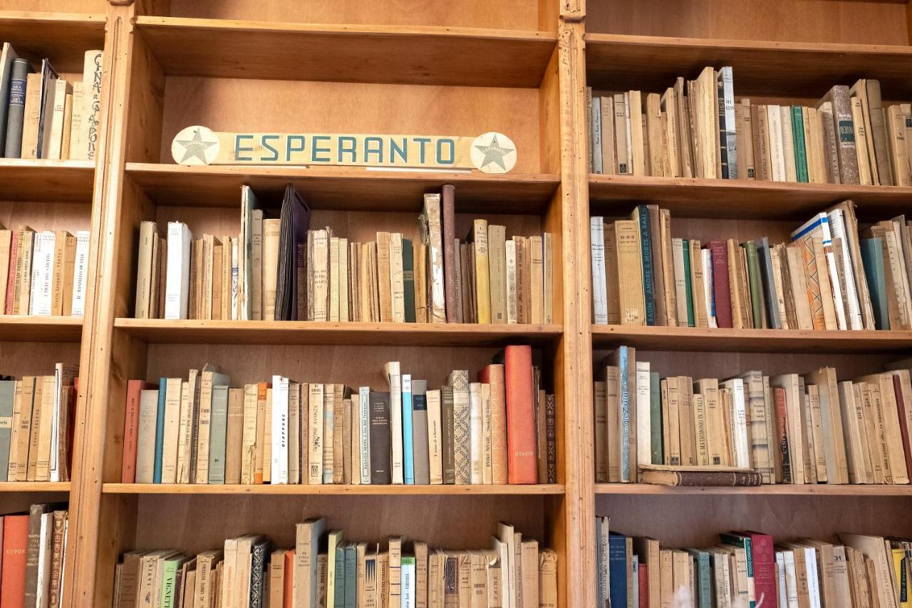 Sognalibro Bed And Books Acomodação com café da manhã Ragusa Exterior foto